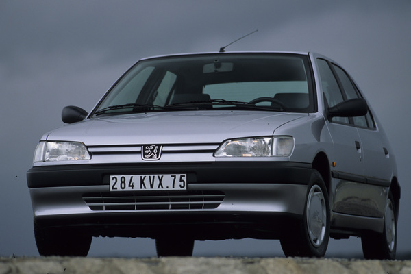Bild (1/22): Peugeot 306 (1993) (© Werk/Archiv, 2023)